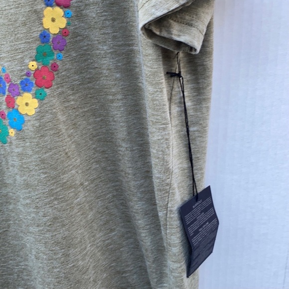 NWT Forever 21 men/unisex medium short sleeve floral peace sign burn out tee - Picture 6 of 9